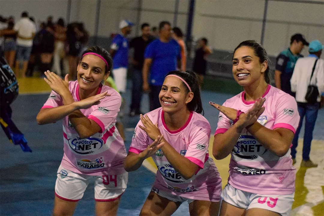Seleção Paraisense avança para a final da Copa Folha Regional Futsal Feminino após jogo emocionante contra Rio Pardo