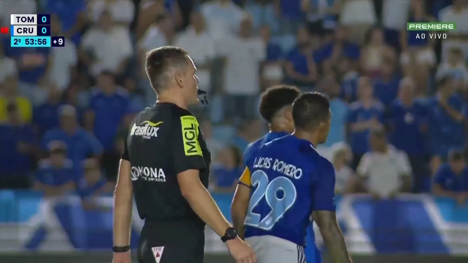 Cruzeiro confuso tem dois expulsos e empata  com o Tombense em Ipatinga.