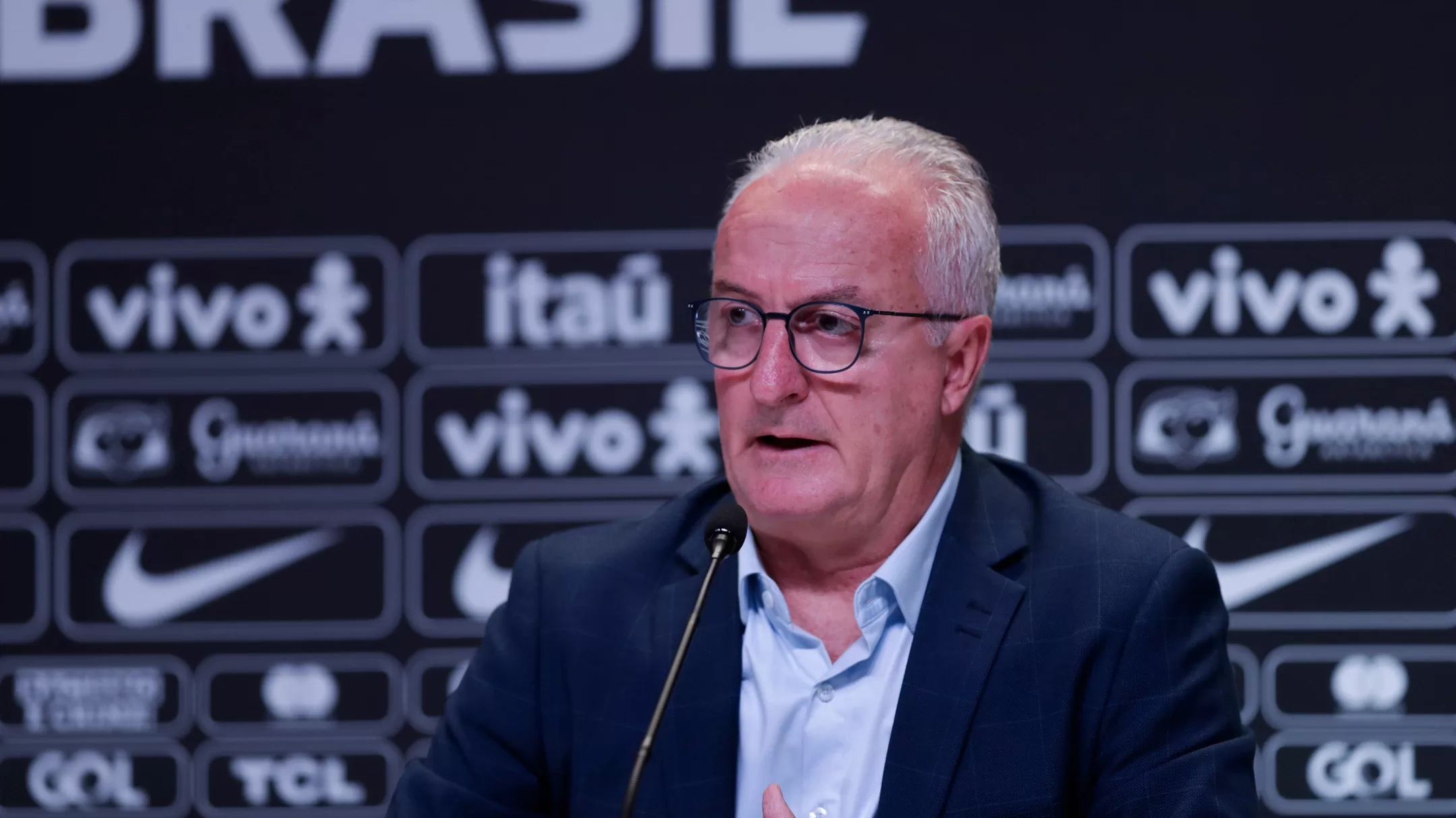 Dorival Júnior faz a primeira convocação a frente da seleção Brasileira.