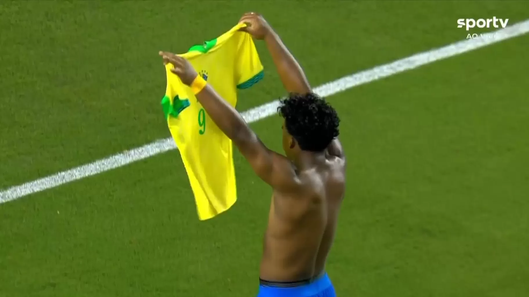 Endrik salva o Brasil de fiasco contra México!