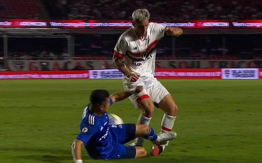 Pedra no sapato, Cruzeiro perde para o São Paulo