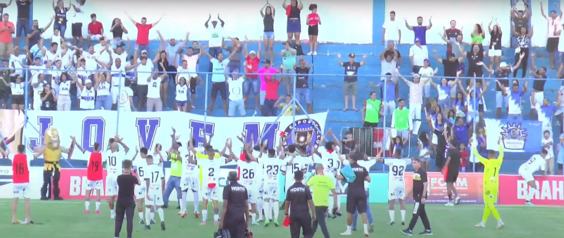 North vence a URT e assume a liderança do grupo