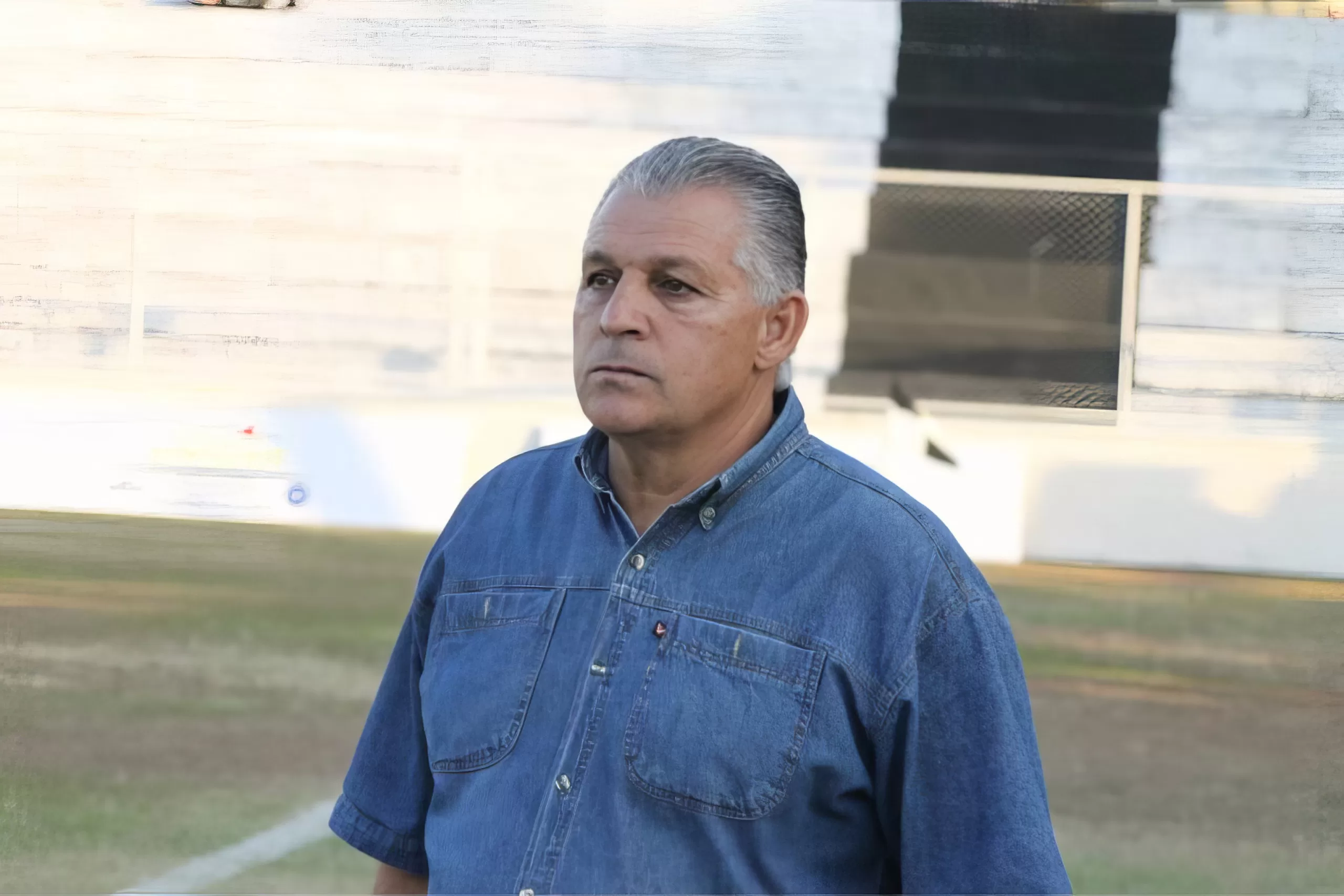 Sem Chances de acesso em 2024, Mamoré demite técnico e dispensa 8 jogadores.