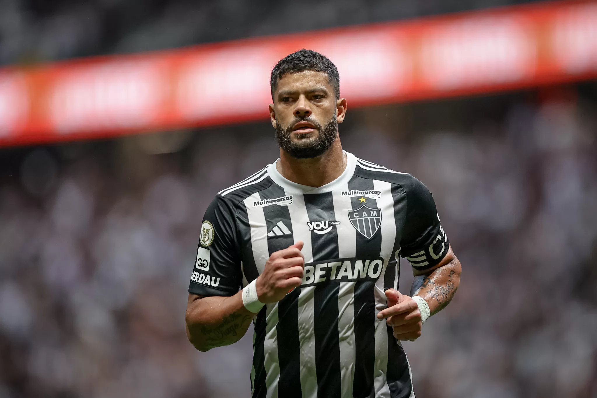 Galo derrota Vasco com 2 gols de Hulk