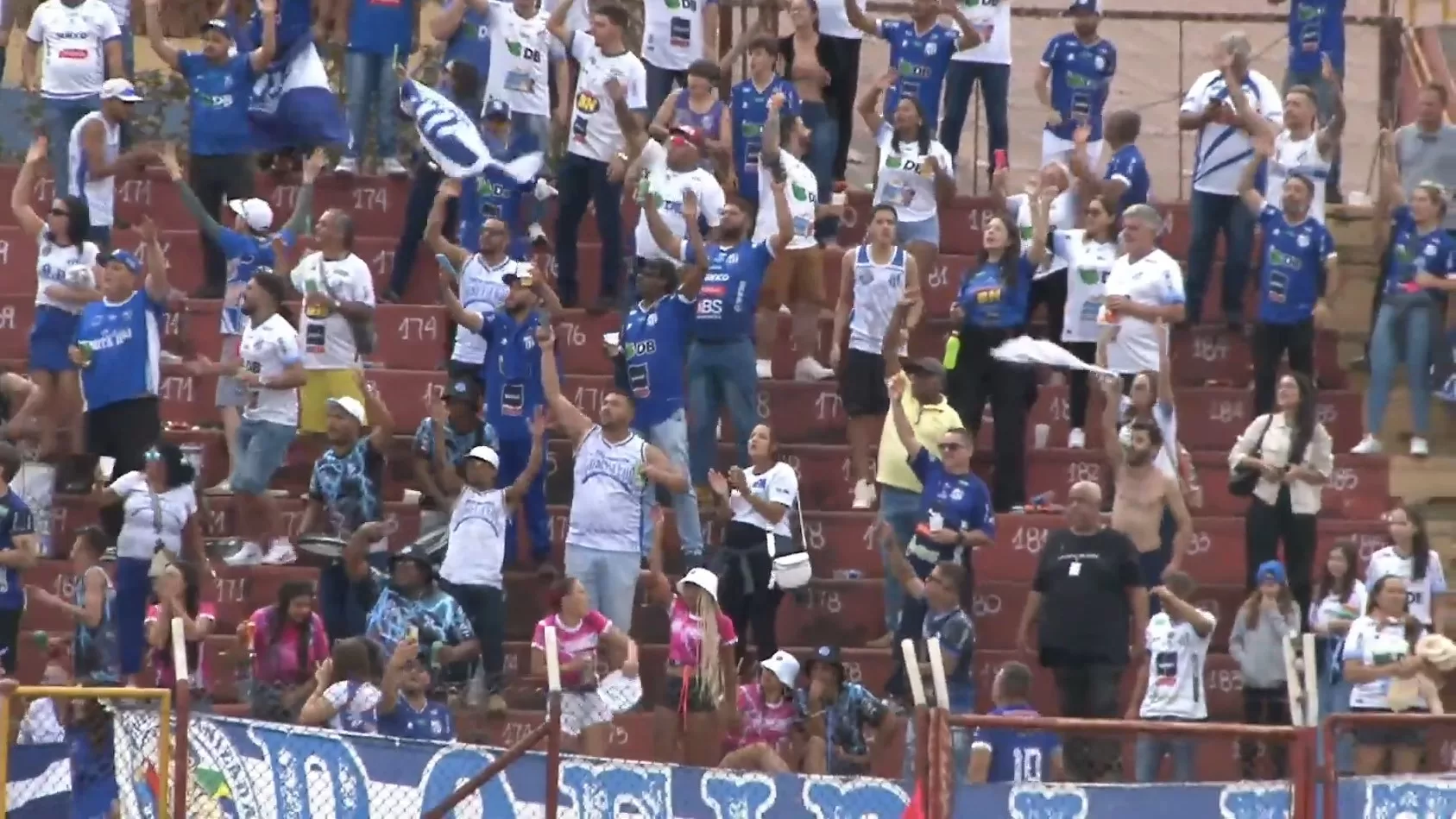 URT Estreia com Vitória na Segunda Fase do Módulo II