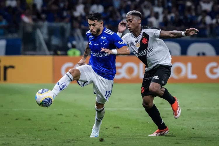 Cruzeiro e Vasco empatam em duelo equilibrado no Mineirão pela 28ª rodada do Brasileirão