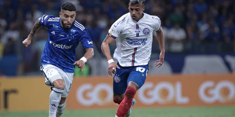 Cruzeiro empata com Bahia e amplia jejum de vitórias no Brasileirão