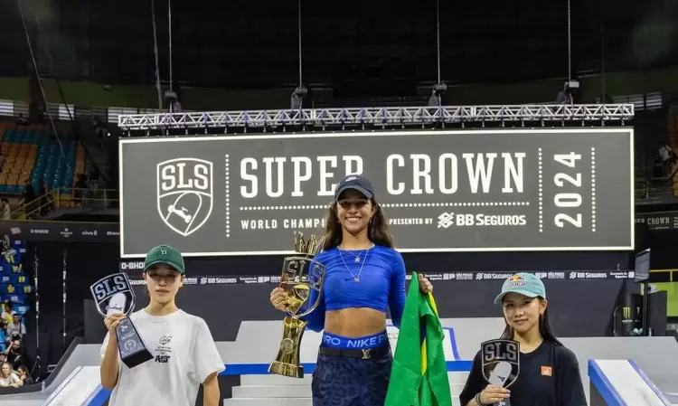 Rayssa Leal Faz História e Conquista Tricampeonato na Liga Mundial de Skate Street