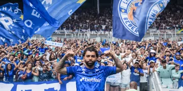 Mega Apresentação do Cruzeiro: Gabigol é apresentado no Mineirão em grande evento com 41 mil torcedores