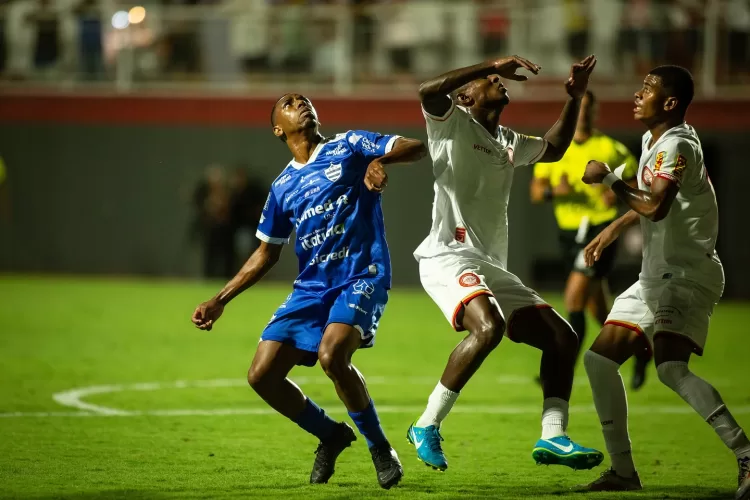 Aymorés e Villa Nova são rebaixados para o Módulo II do Mineiro