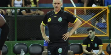 Talmo Oliveira deixa o comando técnico do Montes Claros Vôlei