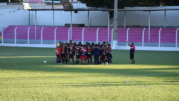 2025 - huphup racha elenco e se divide