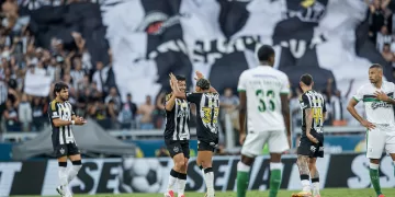 Roni comemora gol Atlético 4x0 América