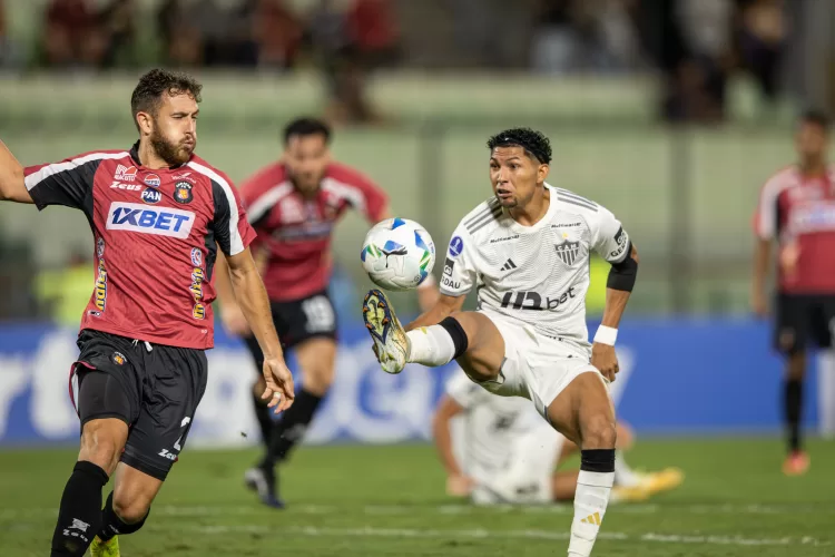 Atlético empata com Caracas fora de casa, mas mantém a liderança do Grupo H