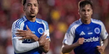 Cruzeiro goleia Sport fora de casa com show de Matheus Pereira