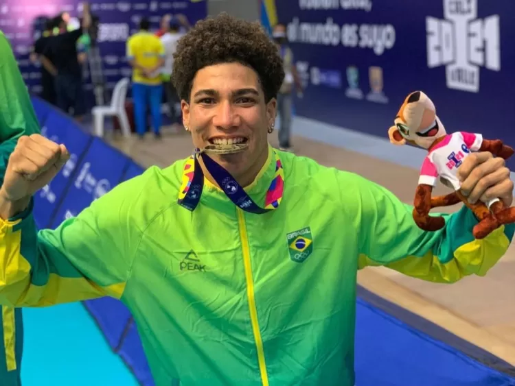 Ponteiro André Ludegards reforça elenco do MOC Vôlei com experiência internacional e títulos expressivos