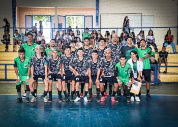 Ninheira brilha nos Jogos Estudantis de Minas com conquistas no vôlei e futsal