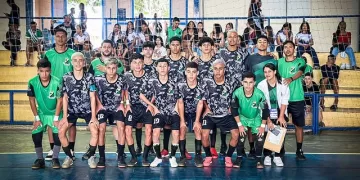 Ninheira brilha nos Jogos Estudantis de Minas com conquistas no vôlei e futsal