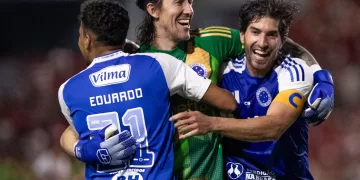 Cássio Salva, Cruzeiro vence o CRB e avança às quartas da Copa do Brasil