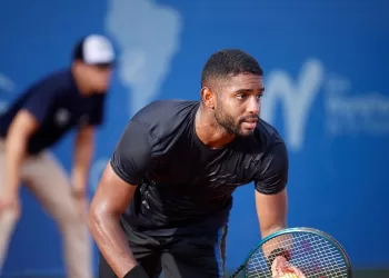 O qualifying do US Open 2025 começou com resultados duros para os tenistas brasileiros;