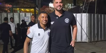 O técnico Kleberson Pereira e o presidente do North Esporte Clube, Victor Oliveira. Foto crédito Bia Andrade