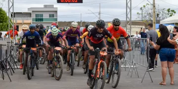 Pablo Gustavo(Janaúba) e Geisa Oliveira(Cândido Sales) vencem  1º Desafio de Mountain Bike Arruda Alimentos em São João do Paraíso