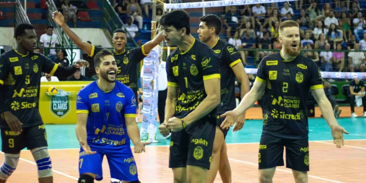 Montes Claros Vôlei em ação - Foto Talles Mendes