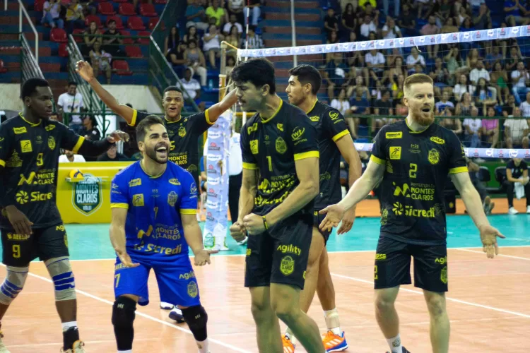 Montes Claros Vôlei em ação - Foto Talles Mendes