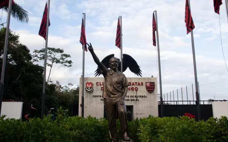 Justiça absolve réus do caso do incêndio no Ninho do Urubu, Promotoria vai recorrer.