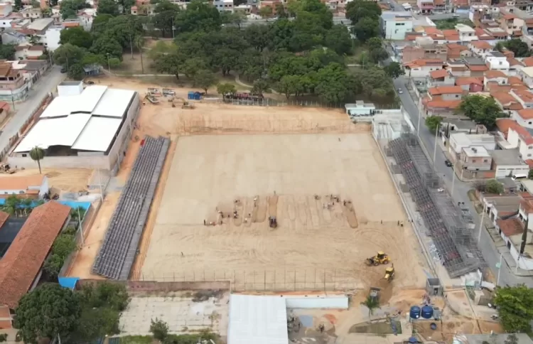 Estadio Juvêncio Augusto Soares, em Montes Claros, receberá gramado natural com as especificações dos melhores estádios do mundo.
