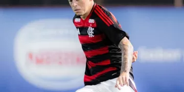Bruno Xavier ganha nova chance no Flamengo e representa Ninheira-MG no cenário nacional