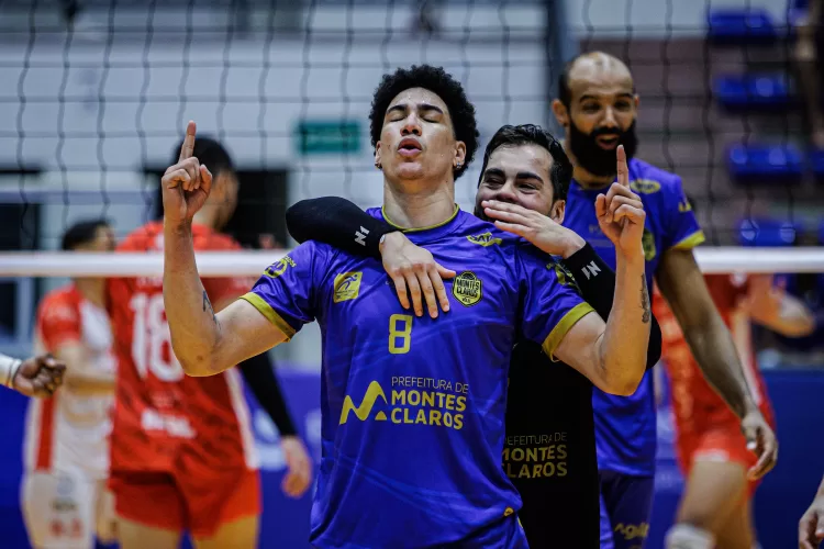 Andre Ludengards - Lukinhas - Jonadabe - America SSC 2x3 Montes Claros Volei - Foto - Gabriel Leita (