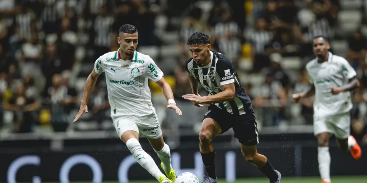 Atlético-MG e Palmeiras empatam em duelo movimentado na abertura do Brasileirão 2026