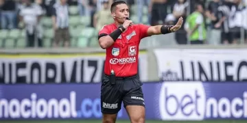 Arbitro André Luiz Skettino Bento - Foto Cris Matos FMF