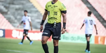 Federação Mineira divulga áudios do VAR sobre gol anulado da URT contra o Cruzeiro e aumenta debate sobre arbitragem