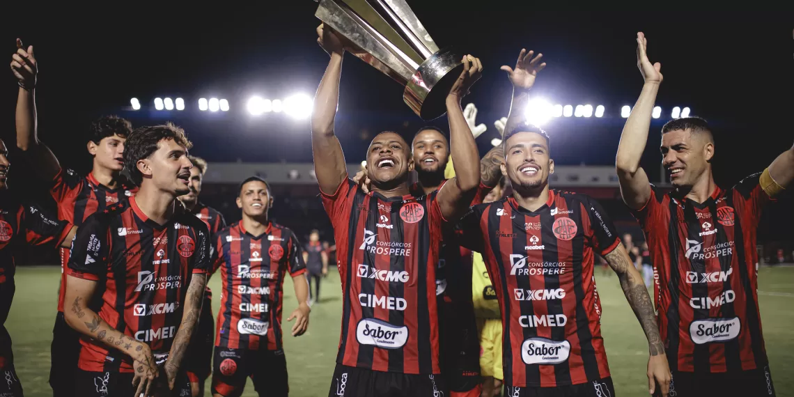 Pouso Alegre arrecada mais de R$ 1 milhão em renda na semifinal do Mineiro diante do Cruzeiro