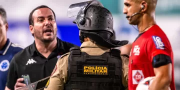 Federação Mineira divulga áudios do VAR sobre gol anulado da URT contra o Cruzeiro e aumenta debate sobre arbitragem