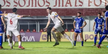 Tombense vence urt por 3x1 - Foto Victor Sousa - Tombense