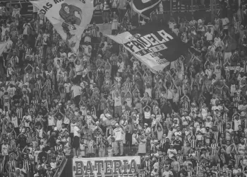 Torcida do Atlético durante jogo Atlético 2x2 Remo - Foto Pedro Souza - Atlético