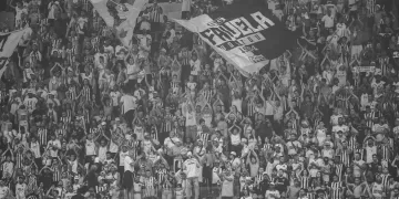 Torcida do Atlético durante jogo Atlético 2x2 Remo - Foto Pedro Souza - Atlético