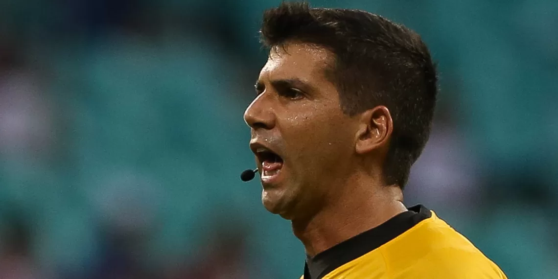 CBF define arbitros para segunda rodada do Brasileirão