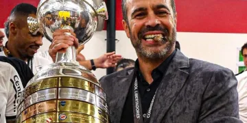 Cruzeiro oficializa Artur Jorge como novo técnico até 2027 e aposta em reação na temporada
