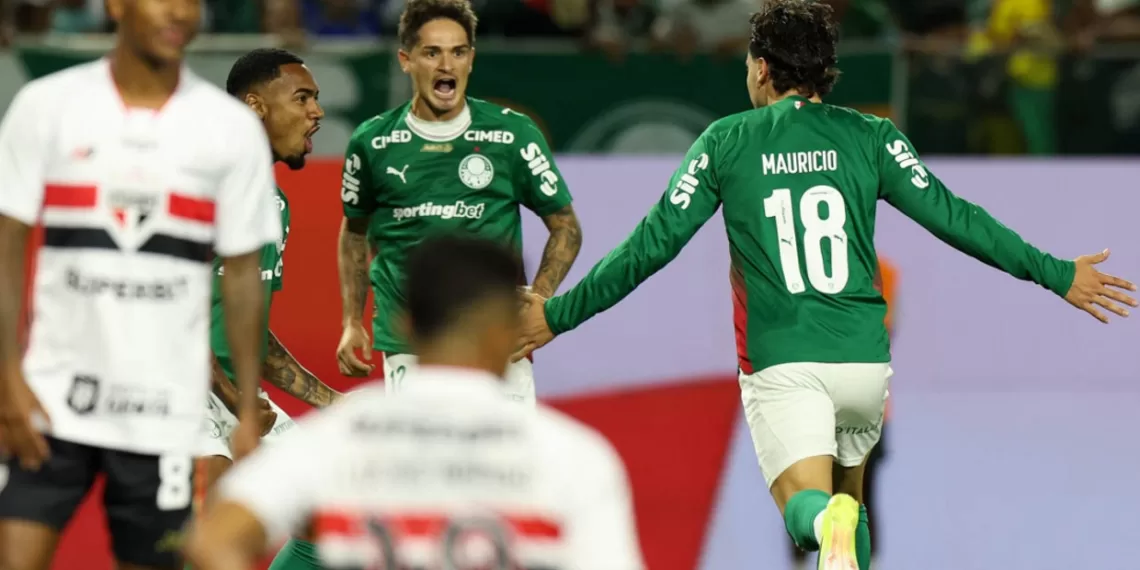 Palmeiras vence São Paulo e avança à final do Paulistão após Choque-Rei eletrizante e com polemica de arbitragem