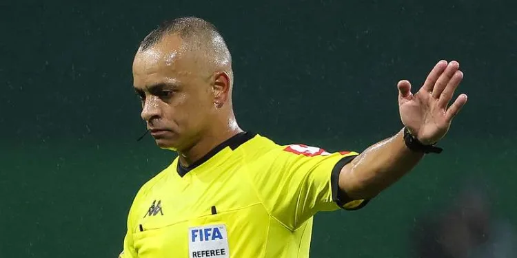 CBF divulga escala de Arbitragem! Confira quem apita os jogos da 9ª rodada do Brasileirão Série A