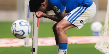 Libertadores: Cruzeiro domina, mas falha pelo alto e é superado pela Universidad Católica no Mineirão