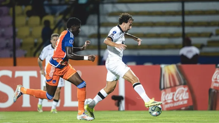 Atlético-MG perde para o Puerto Cabello na estreia da Sul-Americana e sofre revés inédito contra venezuelanos