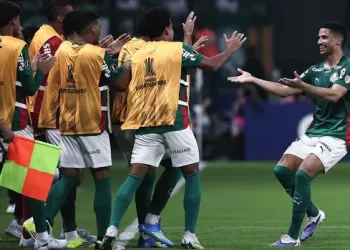 Palmeiras sofre mas vence Sporting Cristal no Allianz Parque pela na Libertadores