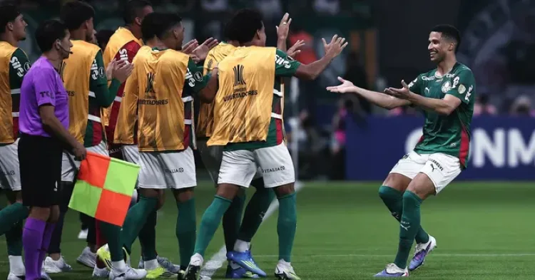 Palmeiras sofre mas vence Sporting Cristal no Allianz Parque pela na Libertadores