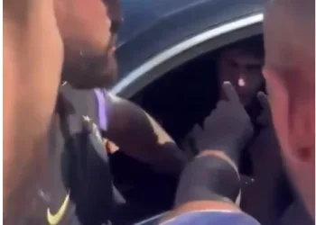 Vídeo: Integrantes de Organizada ameaçam o meia Reinier antes de treino no Atlético Mineiro