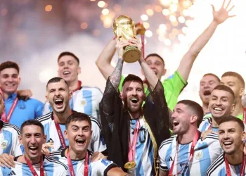 Com  Messi, Flaco López e companhia, Argentina e convocada para a Copa